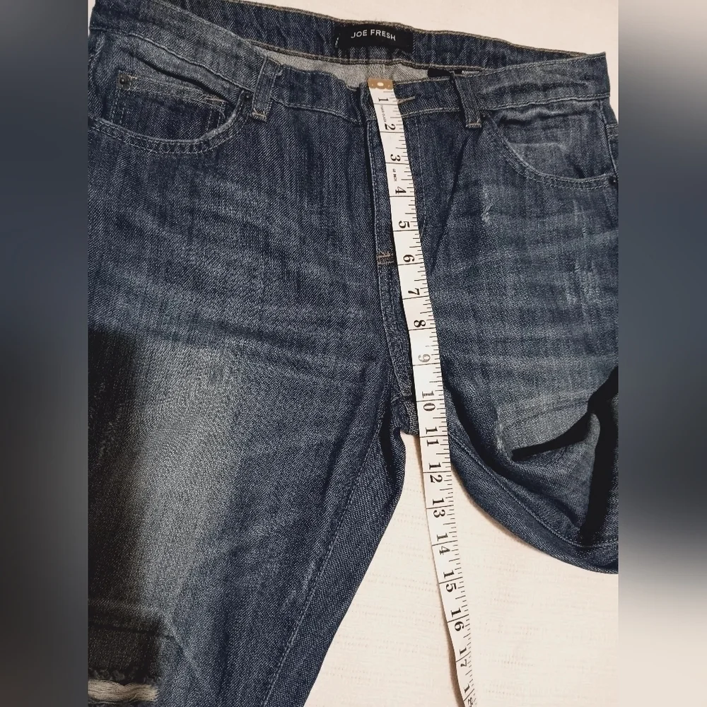 EUC Joe Fresh Distressed Boyfriend Jeans Size 27
